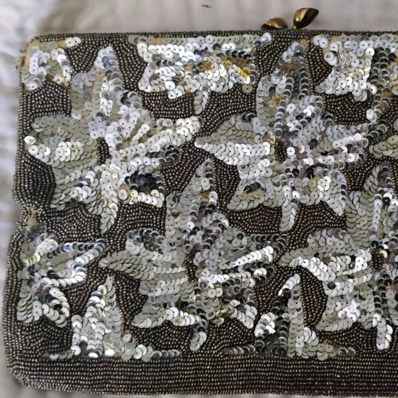 Walborg De Pinna Handbags - Walborg De Pinna Vintage Handmade clutch sequins and beaded made in Belgium